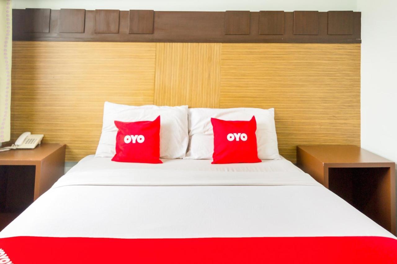 Oyo 89408 Royal Hotel Keningau Exterior foto